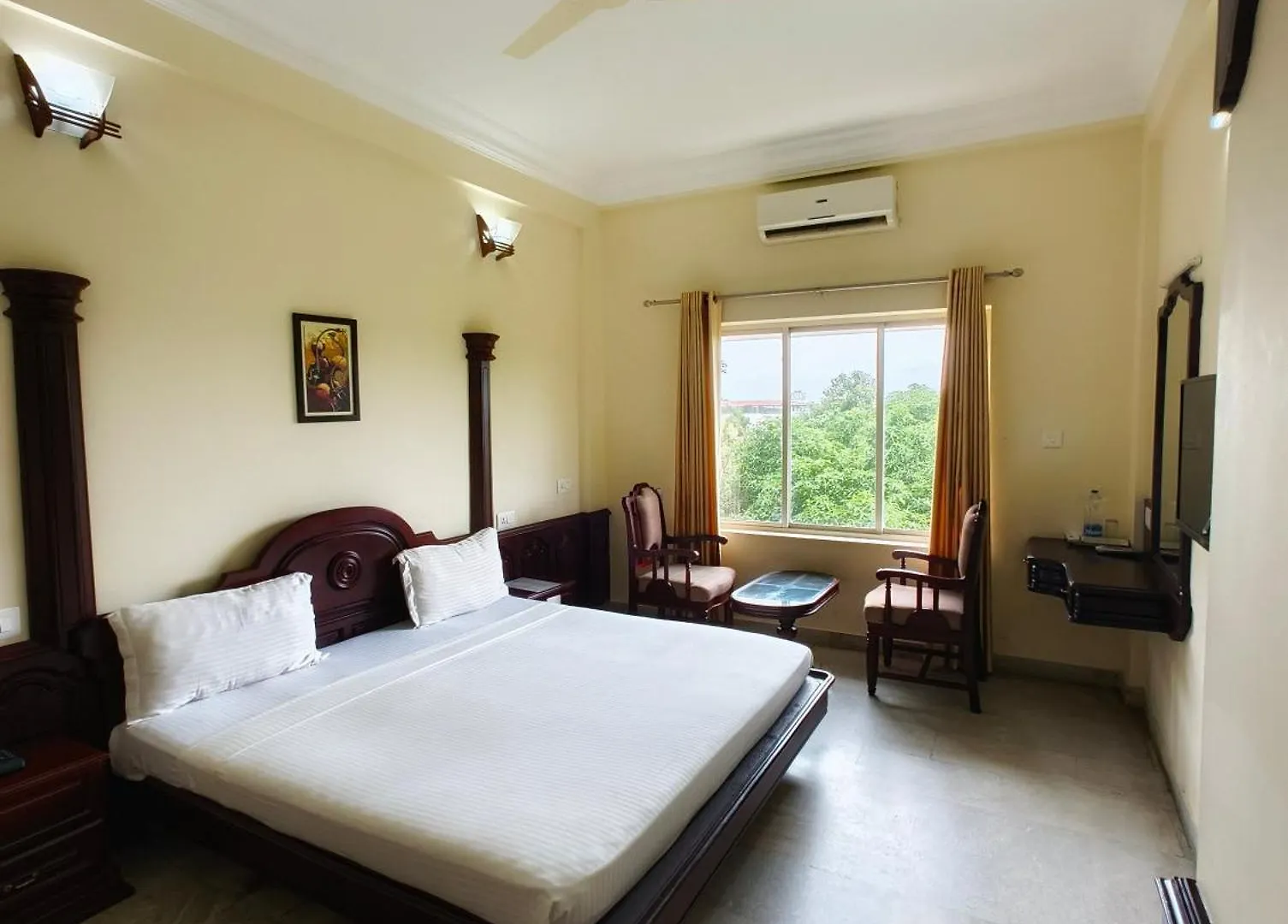 Vyshak International Hotel Payyannur