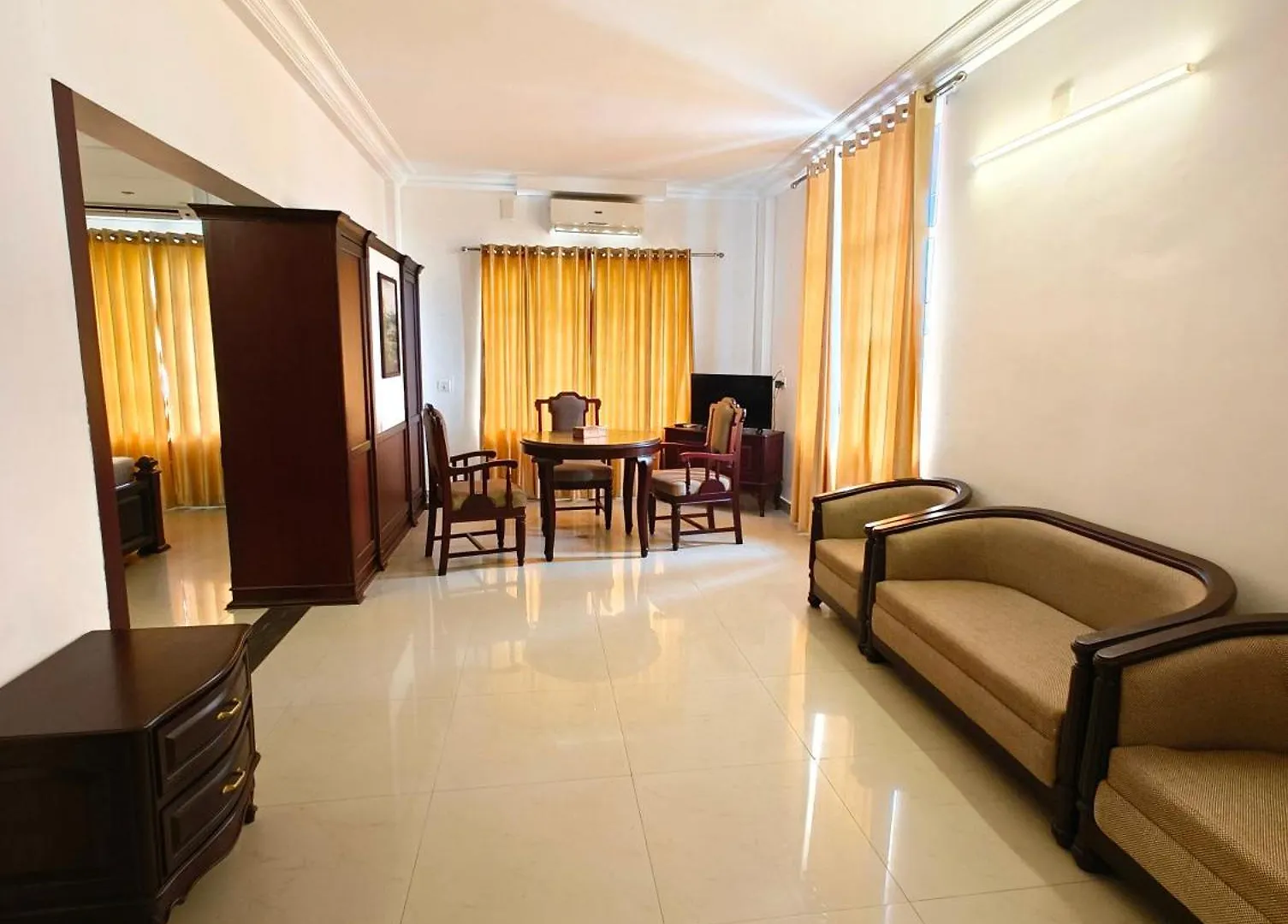 ***  Vyshak International Hotel Payyannur India