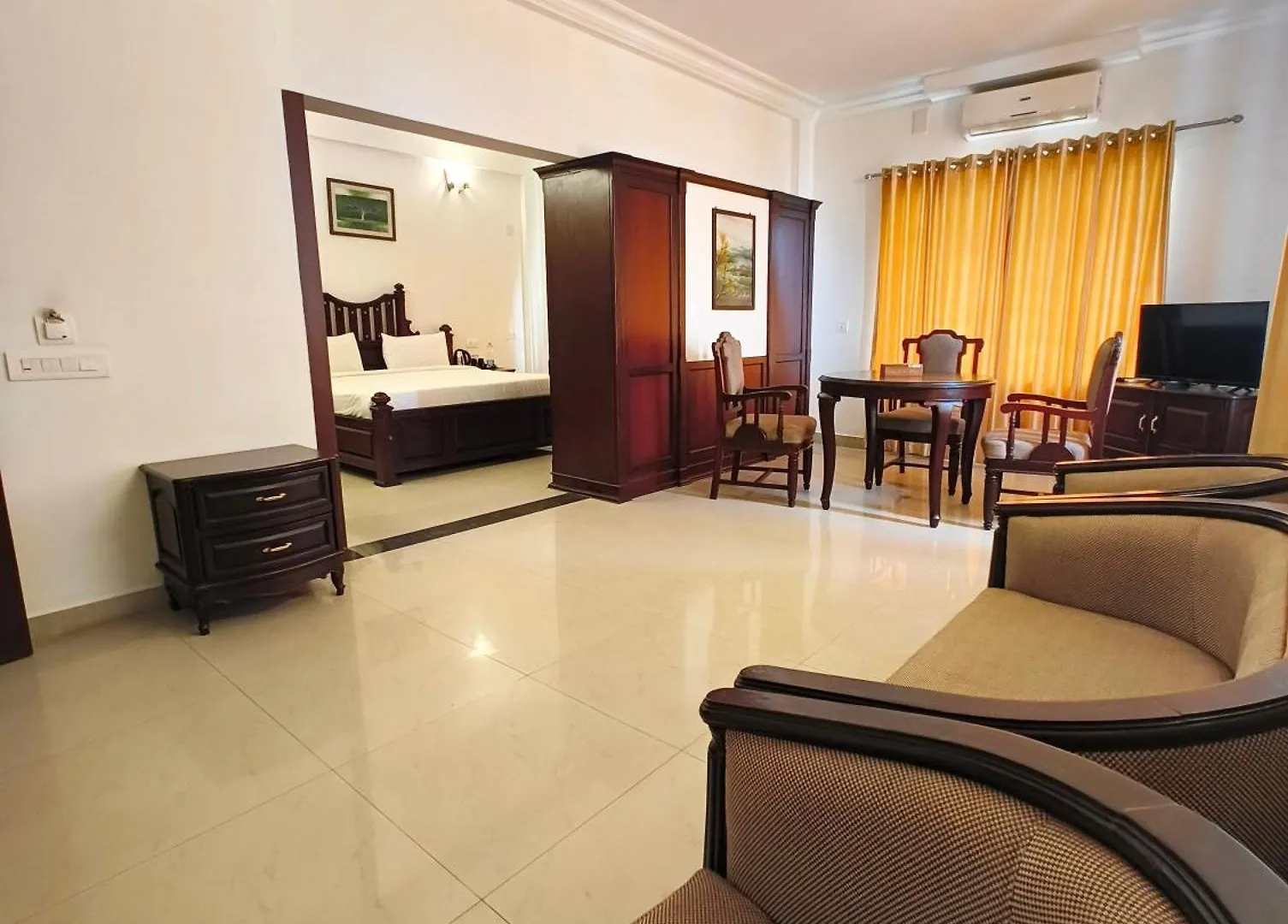 Vyshak International Hotel Payyannur 3*,